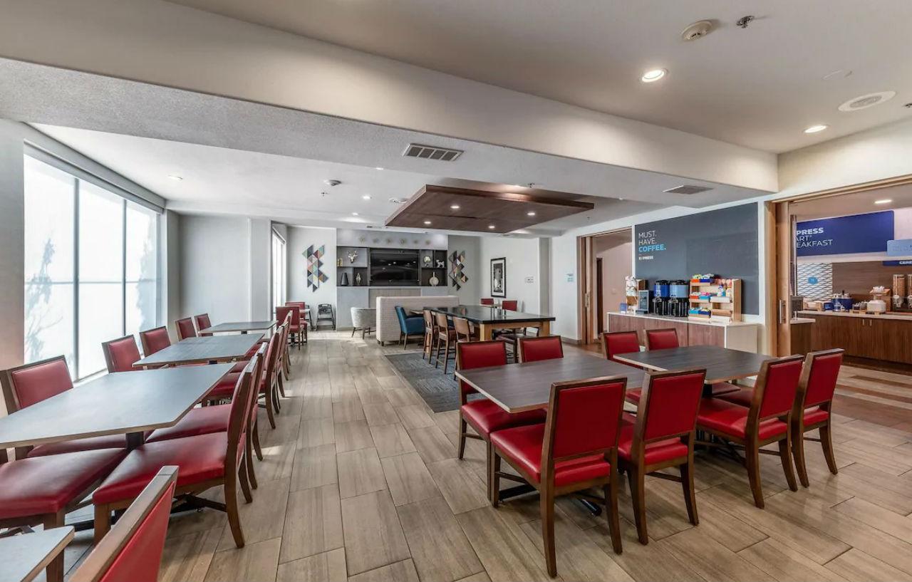 Holiday Inn Express & Suites Fort Worth - Fossil Creek By Ihg Zewnętrze zdjęcie