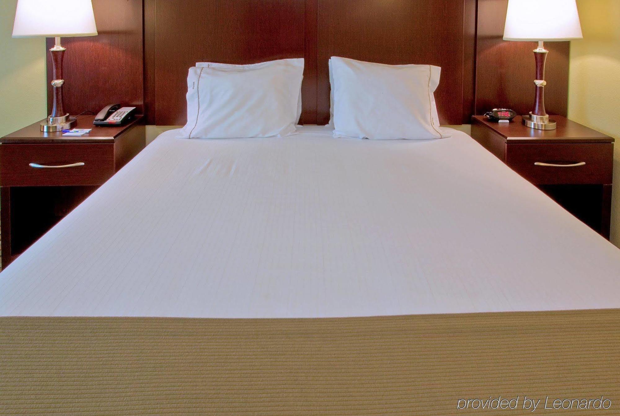 Holiday Inn Express & Suites Fort Worth - Fossil Creek By Ihg Zewnętrze zdjęcie